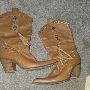 Brown Western-Style Boots